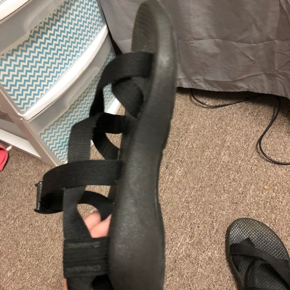 Women’s single strap chacos!
